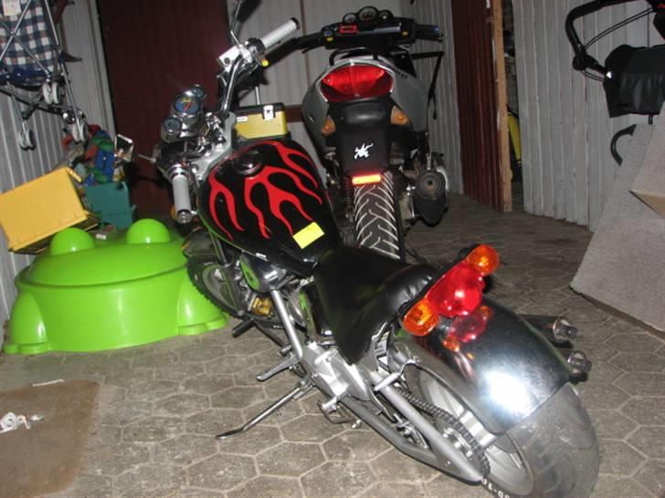 MiniBike ™<(TL)>solgt billede 2