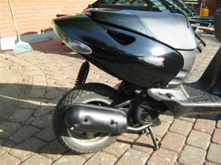 Aprilia sonic SOLGT. billede 3