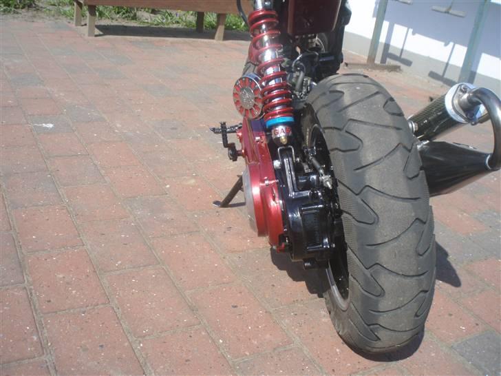 Suzuki                                            Street  billede 3