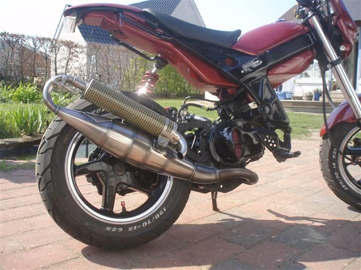 Suzuki                                            Street  - poleret studs ser mega fedt ud :) billede 4