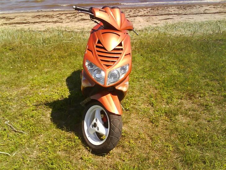 Peugeot speedfight 2´ Konfiskeret - efter med TNT skjolde billede 6