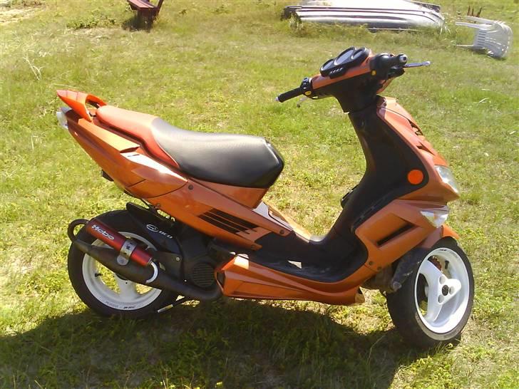 Peugeot speedfight 2´ Konfiskeret - HEBO Racing Repilca  billede 8