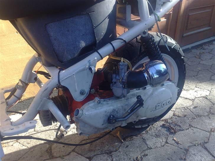 PGO hot 50 SOLGT billede 6