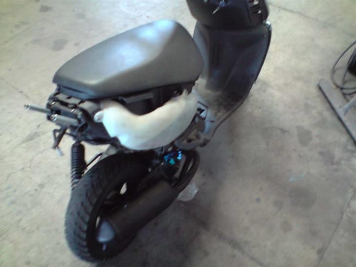 Aprilia Sonic GP **SOLGT** billede 3