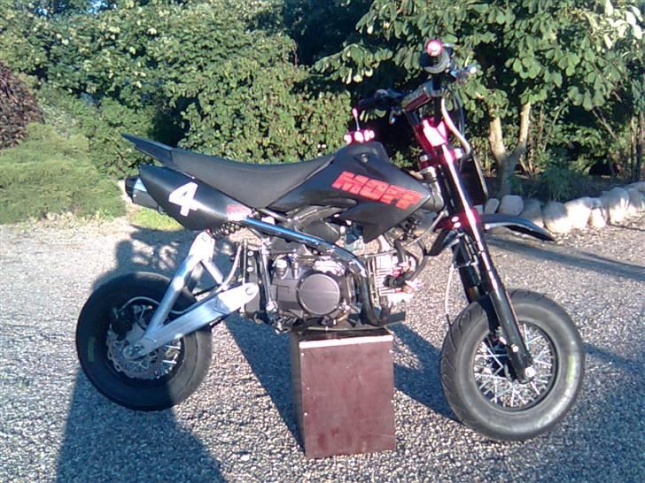 Moff Moff bullet Motard billede 1