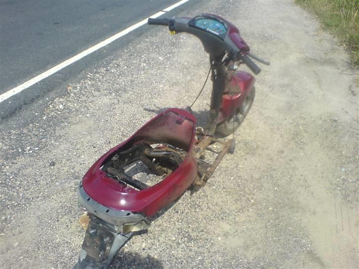 Piaggio ZIP GL. ~>SKROTTET~ billede 3