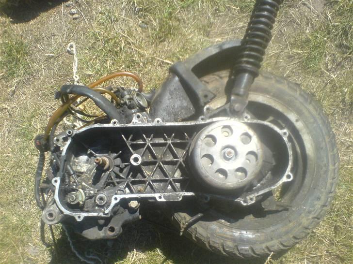 Piaggio ZIP GL. ~>SKROTTET~ billede 9