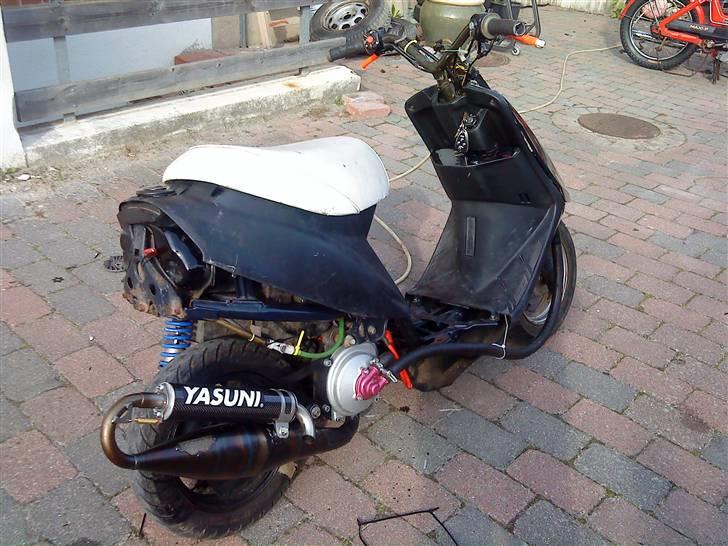 Yamaha jog LC solgt billede 8