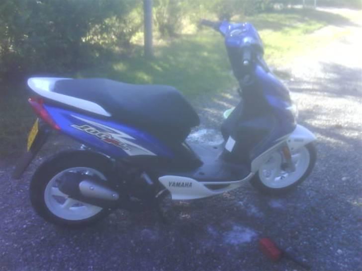 Yamaha jog R billede 2