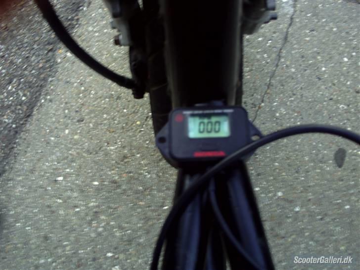 Aprilia Sonic Gaderacer(solgt) billede 3