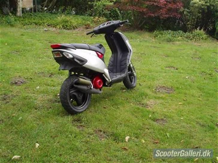 Piaggio Nrg Mc3 - Udstødning skiftet til Yasuni R  billede 5