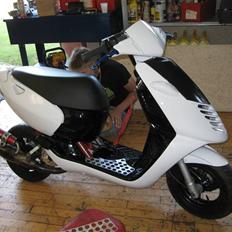 Aprilia sonic