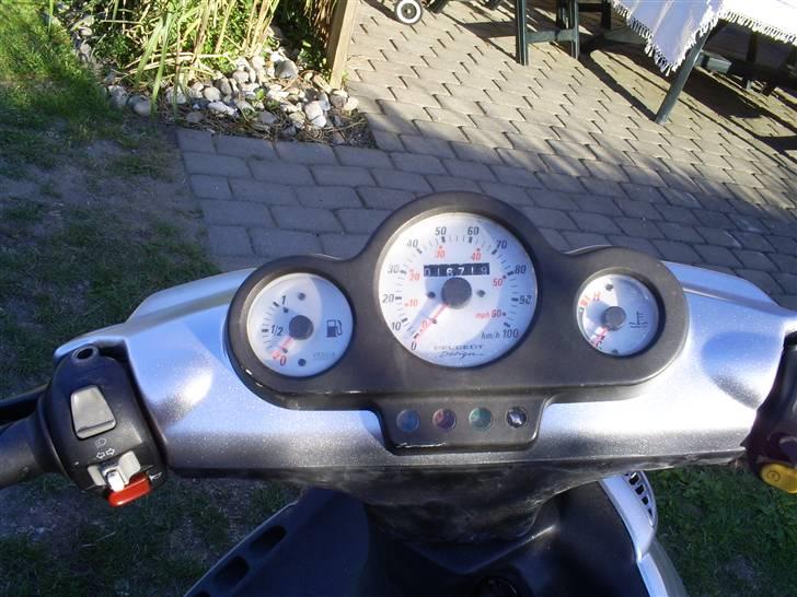 Peugeot Speedfight 1 LC (SOLGT) billede 6