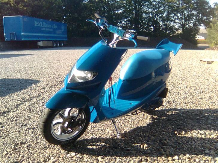 Suzuki Estilete Smølfen billede 16