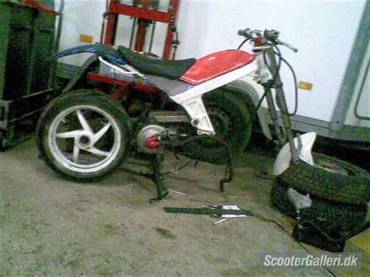 Suzuki Suzuki street magic LC DD billede 1