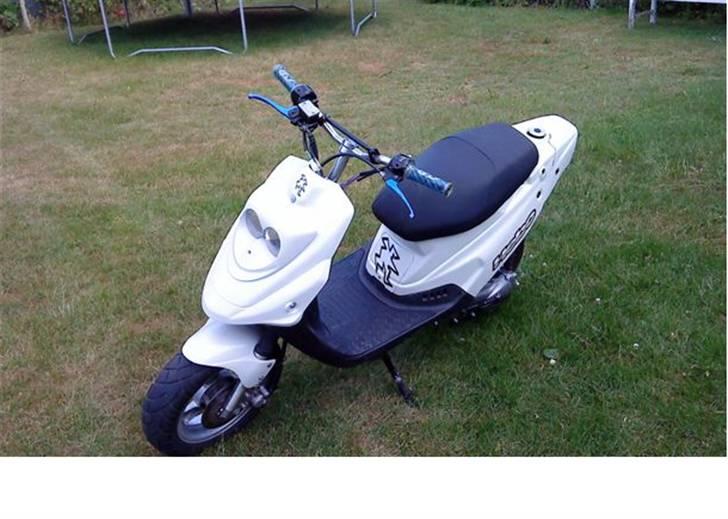 PGO Hot 50 billede 2