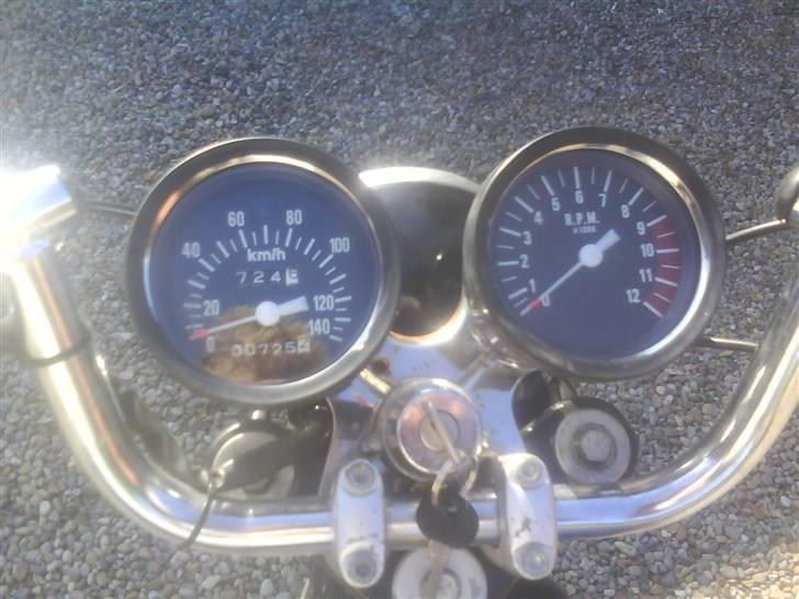 Yamaha 4 gear Metallic  solgt billede 4