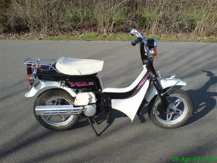 Suzuki Fz50 (SOLGT) billede 2