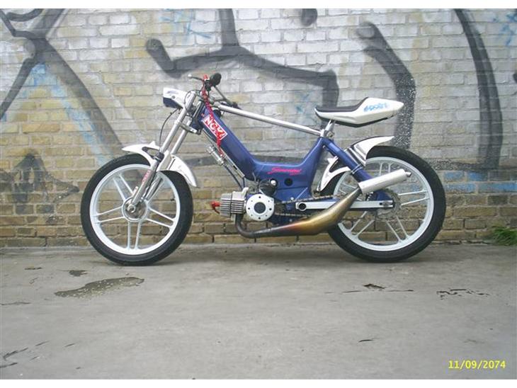 {{currentPhoto.altText}} billede {{currentPhoto.number}}