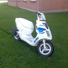 Aprilia Sonic (SOLGT)