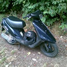 Yamaha Jog 90 ccm  *BYTTET*