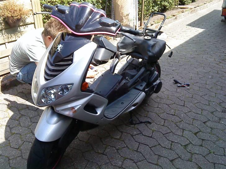 Peugeot speedfight 2 AC. byttet - i starten  billede 1