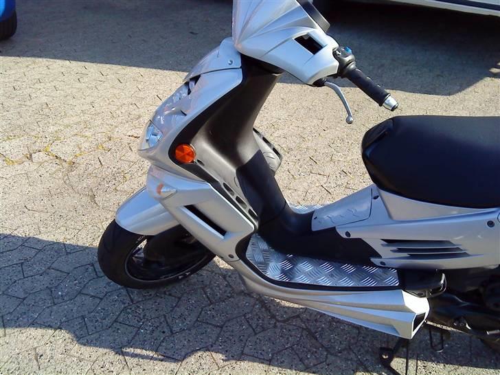 Peugeot speedfight 2 AC. byttet - uhh lækkert billede 6