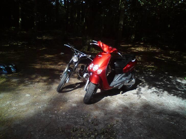 Yamaha neo's SOLGT billede 2