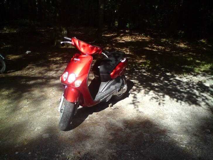 Yamaha neo's SOLGT billede 5