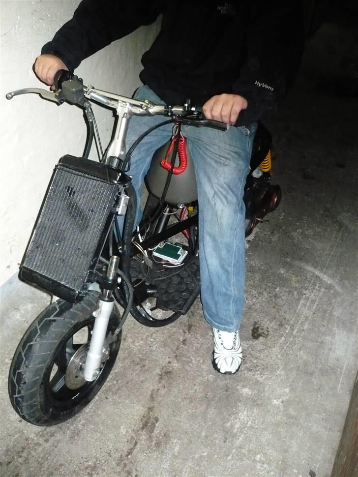 Aprilia Sonic LC(Solgt for 13000) - Den store søde køler<3 billede 1