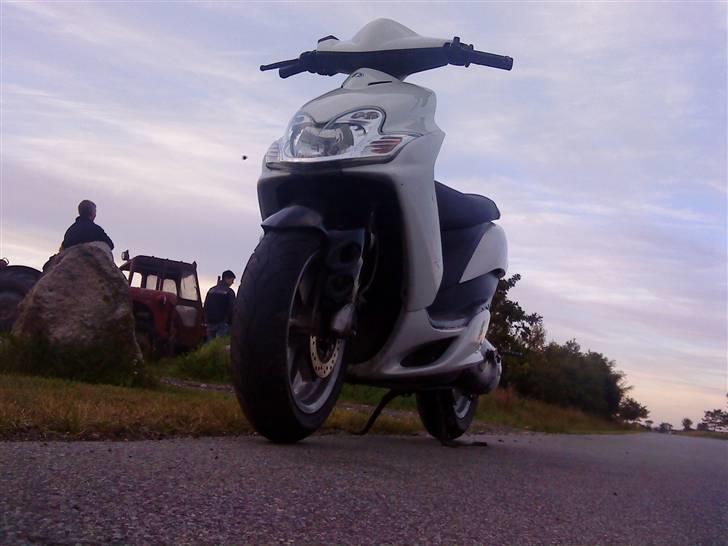 Yamaha jog R << solgt >> billede 6