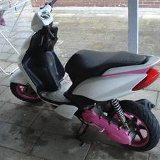 Yamaha jog r //Solgt// :S
