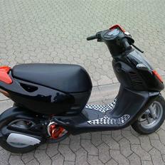 Aprilia Sonic <33 - Solg.