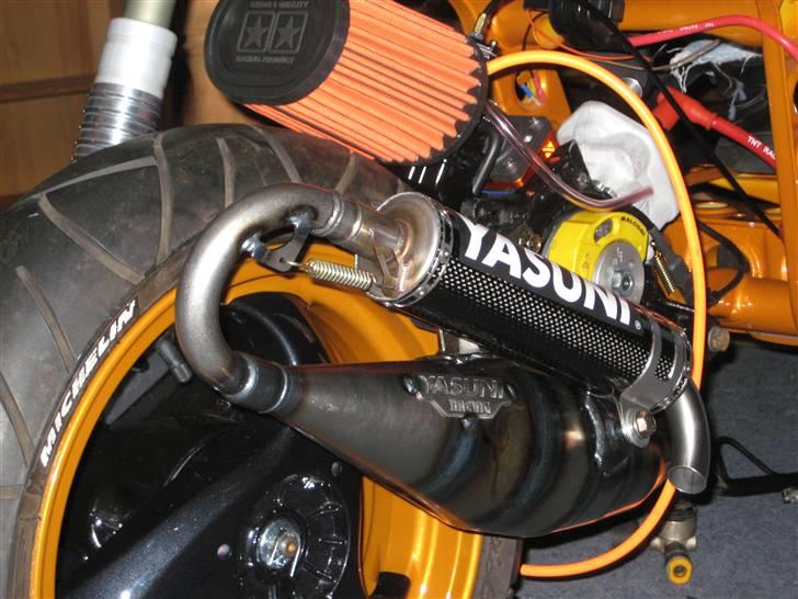 Piaggio Typhoon - sælges i dele - igang med samling billede 4