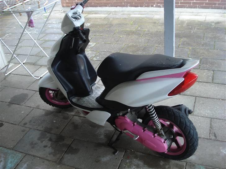 Yamaha jog r //Solgt// :S billede 2