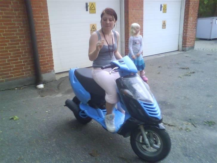 Aprilia sonic % 10 billede 8