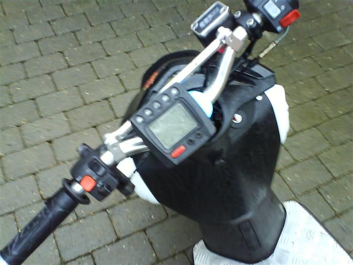 Yamaha slider -Byttet til nrg- - sat ind d. 7 August 2008 billede 1