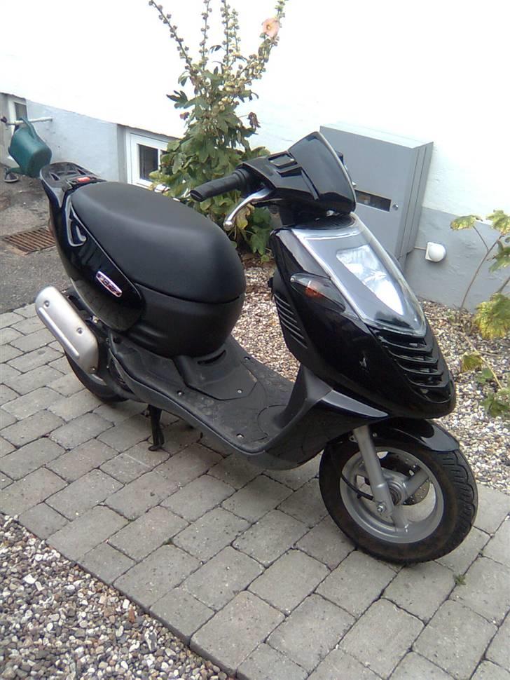 Aprilia sonic SOLGT. billede 2