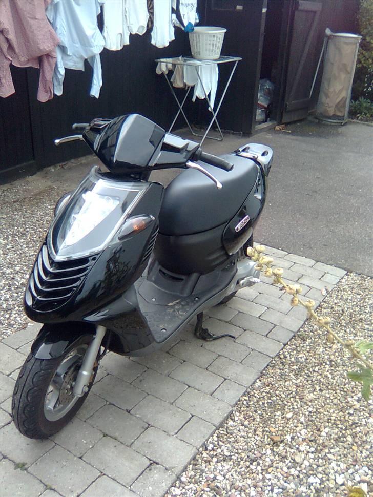 Aprilia sonic SOLGT. billede 3