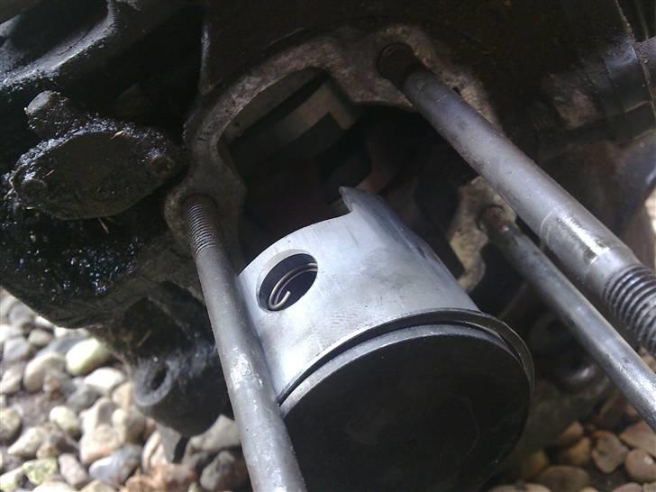 Suzuki Estilete / Rally brændt ! - krumtap og stempel :) billede 8