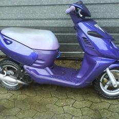 Aprilia sonic SPICE GIRLS ! SOLGT