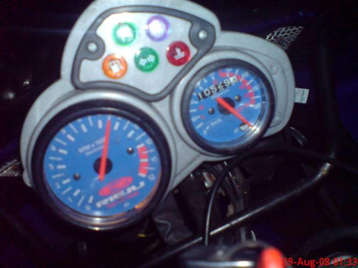 Rieju Rs2 Matrix - Den kan da godt lidt, men det kræver vejen er lang nok ;) billede 15