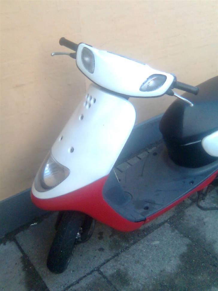 Yamaha Jog Space SOLGt - Bedre billeder kommer :)  billede 2