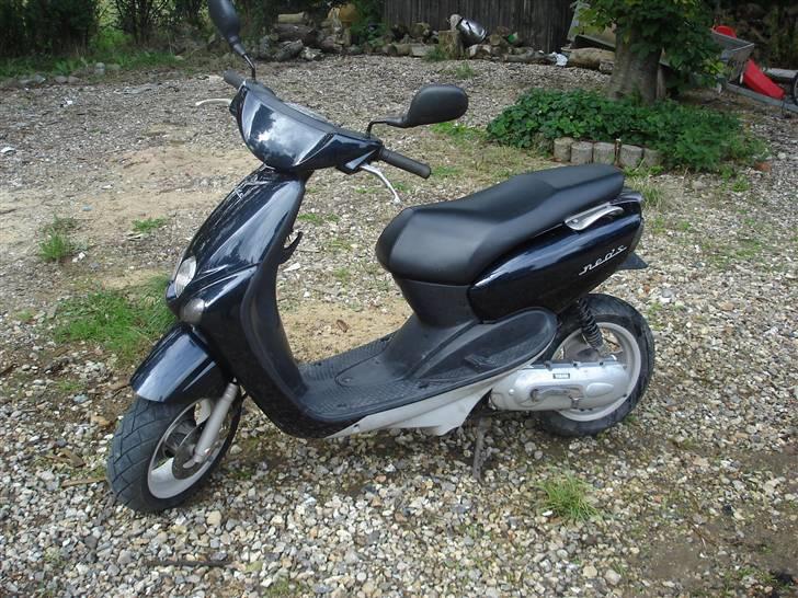 Yamaha neos billede 1