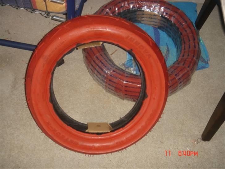 PGO Pmx Sport TOTALSKADET - og så dækkene.. :) kommer på om 7-10 dage :D billede 10