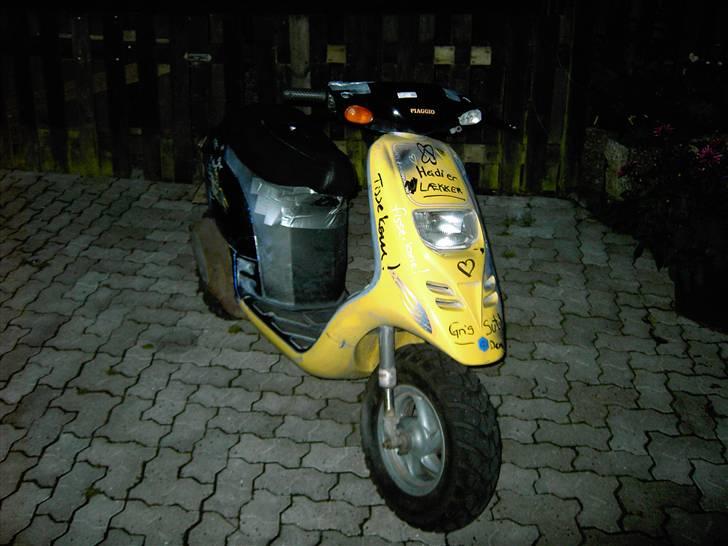 Piaggio            Typhoon spritteren - er hun ikk bar alt for lækker billede 2