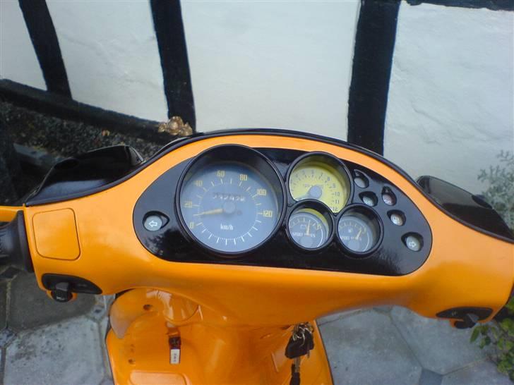 Piaggio NRG MC 3 AC. (byttet) billede 4