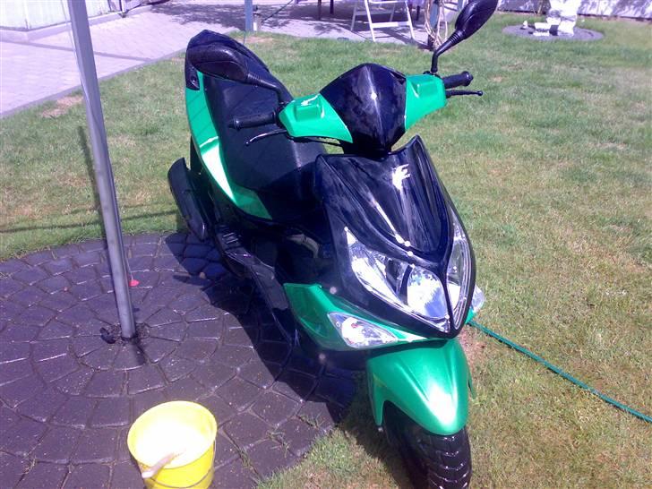 PGO G-MAX 30 billede 2