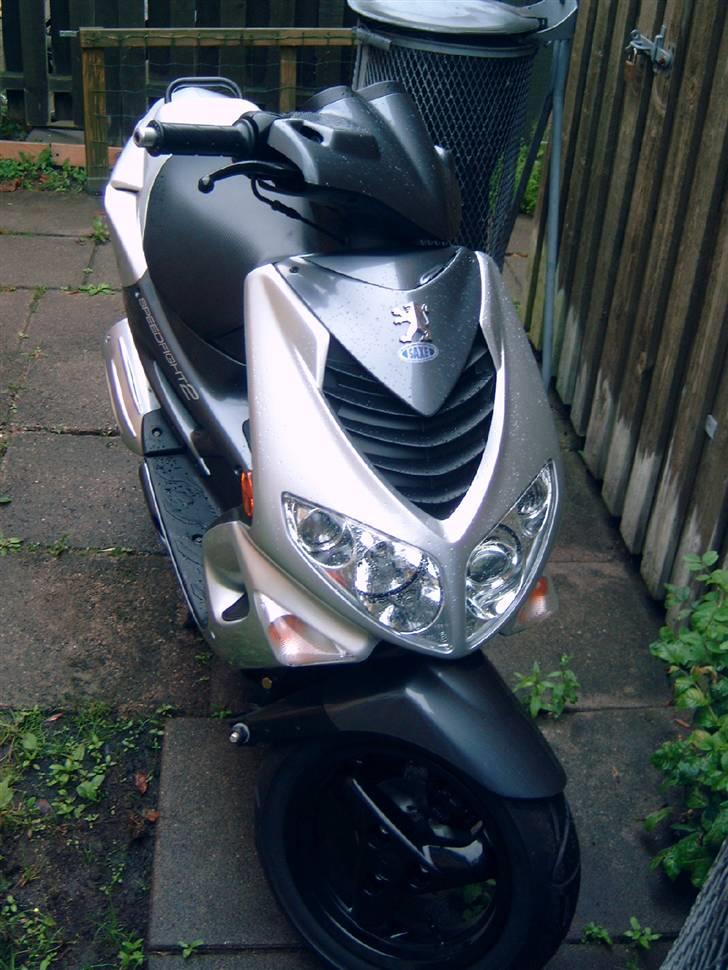 Peugeot Speedfight2 (total skade) billede 1