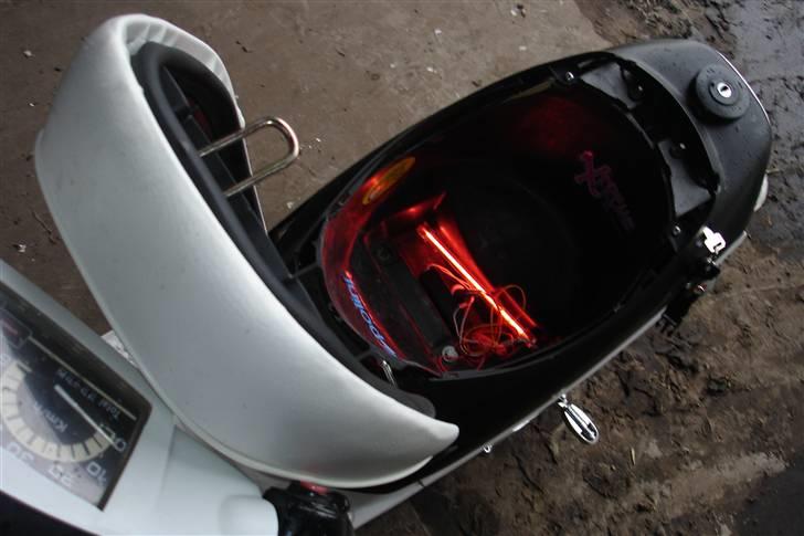 Yamaha Jog As "SOLGT" billede 3